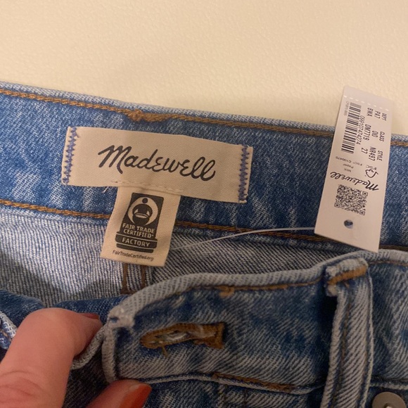 Madewell mid-rise 90’s straight jean - Picture 7 of 7